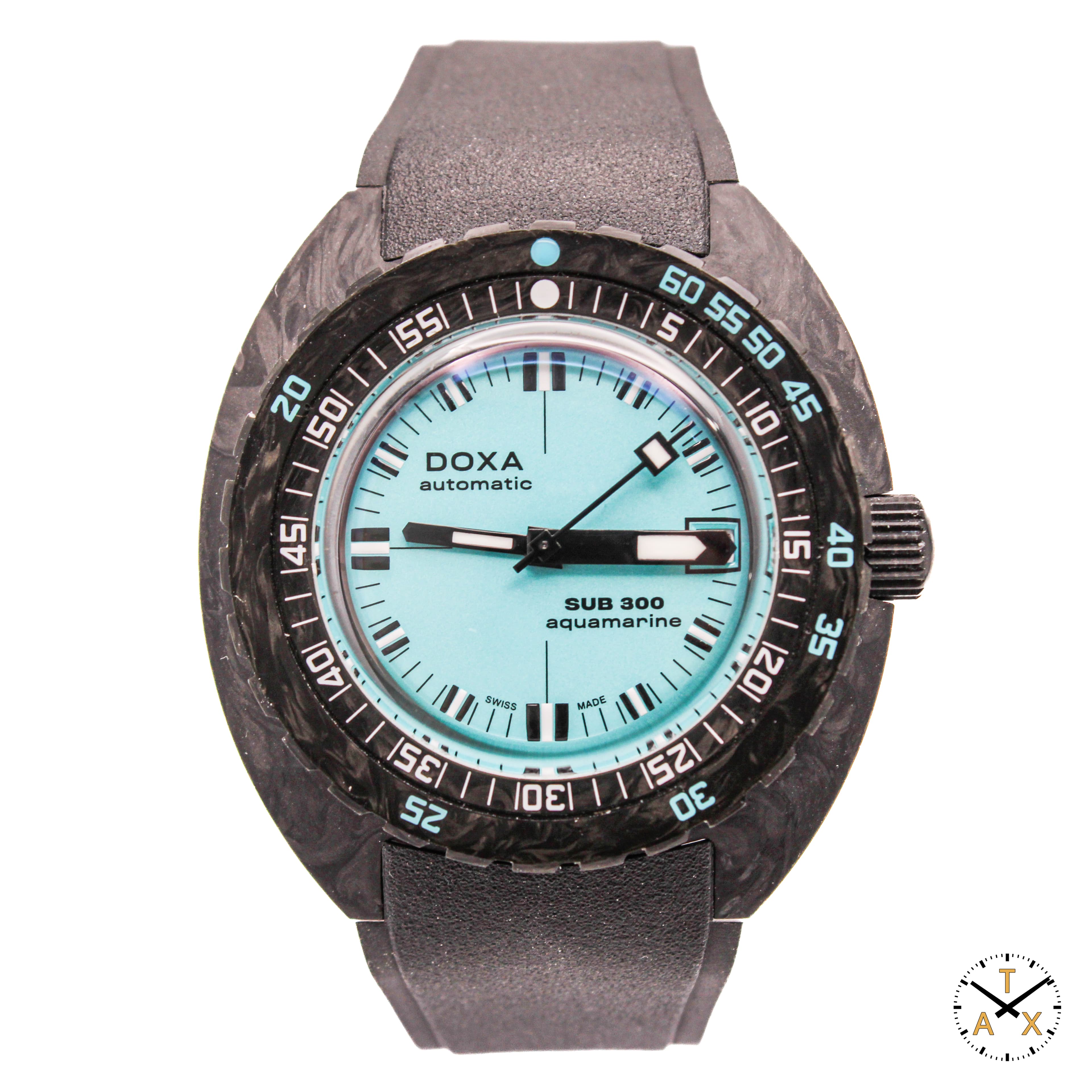 Doxa SUB 300 Carbon